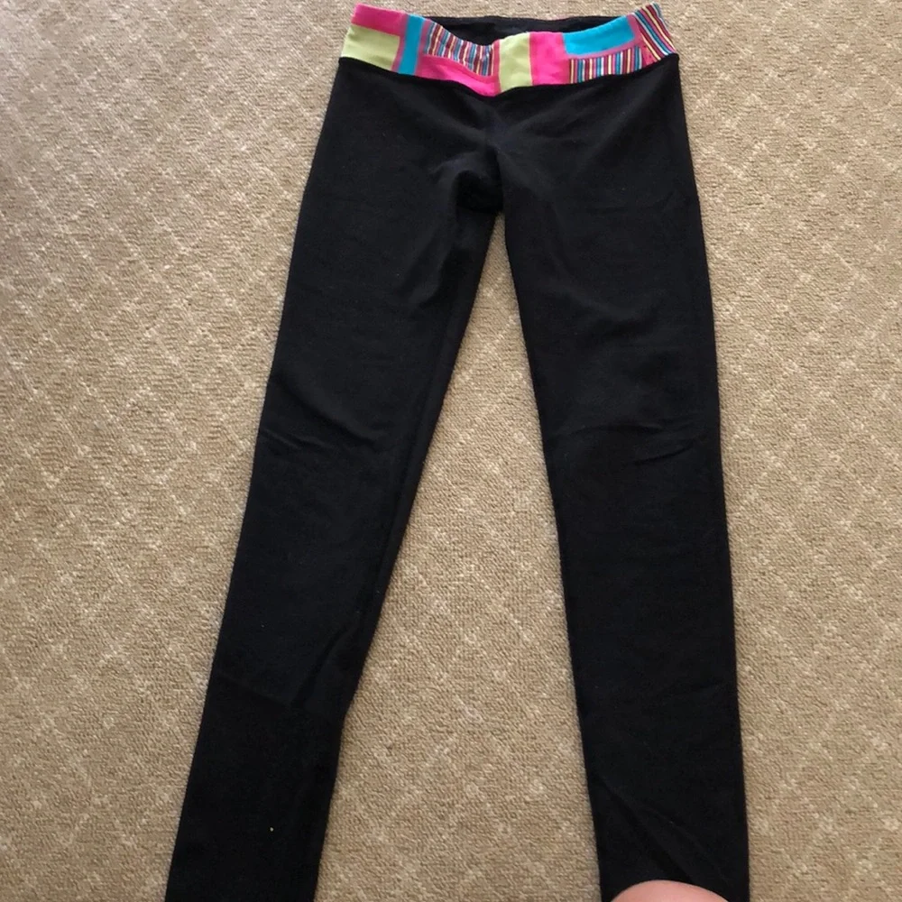Ivivva Girls reversible leggings size 10
